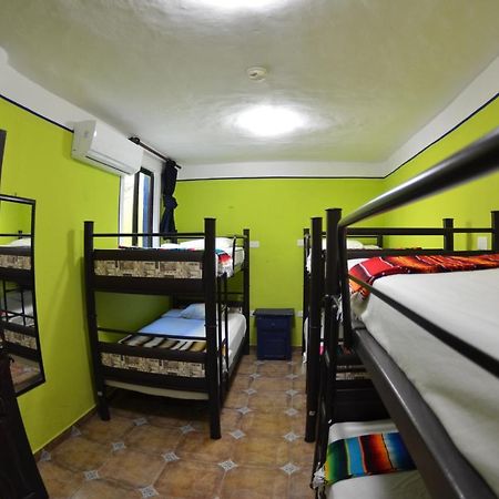 Hostel Ka Beh Cancún Exteriör bild